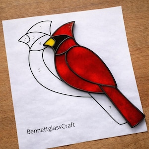 Modèle imprimable attrape-soleil en vitrail Cardinal/PDF à téléchargement numérique, pour imprimante uniquement
