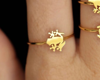 24k Gold Filled Frog Ring · Cute Dainty Ring · Minimalist Jewelry · Simple Stackable Rings · Weird Jewelry · BFF Best Frog Friends Forever