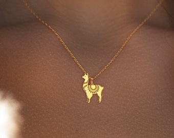 24k Gold Filled Lama Halskette · Alpaka Anhänger · Reise Geschenk für Sie · Süßer Tier Schmuck · Bolivien Peru Südamerika · 925er Silber