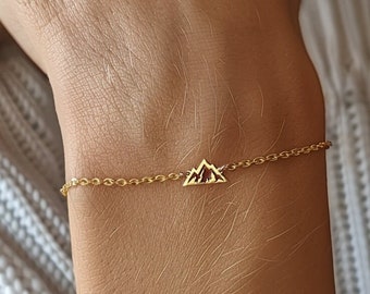 24k Gold Filled Mountain Bracelet · Nature Travel Jewelry · Minimalist Dainty Mountain Charm · Wanderlust Winter Jewelry · Snowboard Gift