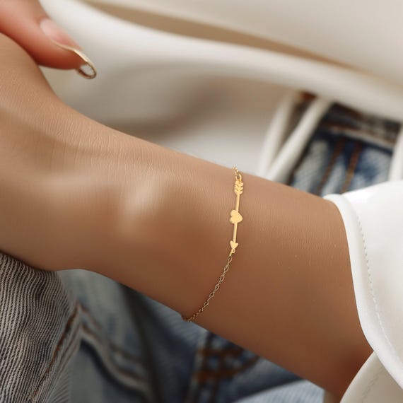 LIFETIME JEWELRY 24k Gold Plated Arrow Bar Link Bracelet – Polished Chain For Women & Men