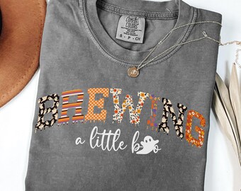 Halloween Pregnancy Announcement Shirt, Spooky Pregnancy Reveal Tshirt, Funny Halloween Maternity Sweatshirt, Baby Reveal Gift for Mom To Be