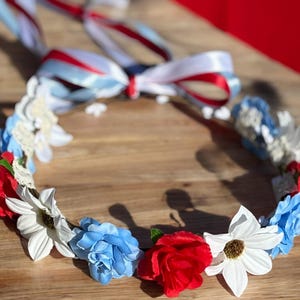 Red and Blue Flower Crown - Etsy display picture 2