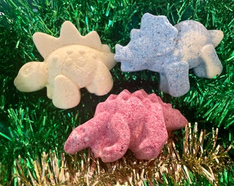 Dinosaur Bath Bombs For Kids- Artificial Dye Free Bath Bombs- Dinosuar Bath Bomb- Dinosaur Party Favors- Natural Kids Bath Bomb- Bath Fun