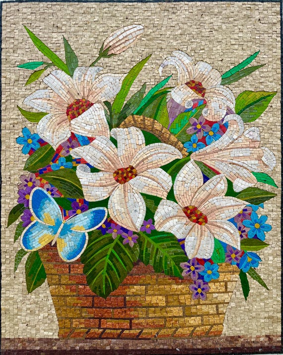 【ハンドメイド・一点物】モザイクタイル、タイルアート、花、蝶、風景画 蝶のフラワーバスケット - 手作りモザイクアート - リビングルームの壁