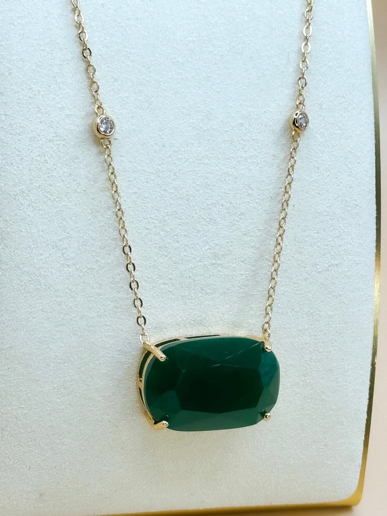 Green Necklace, Green Pendant Necklace, Gold Plated Emerald Crystal