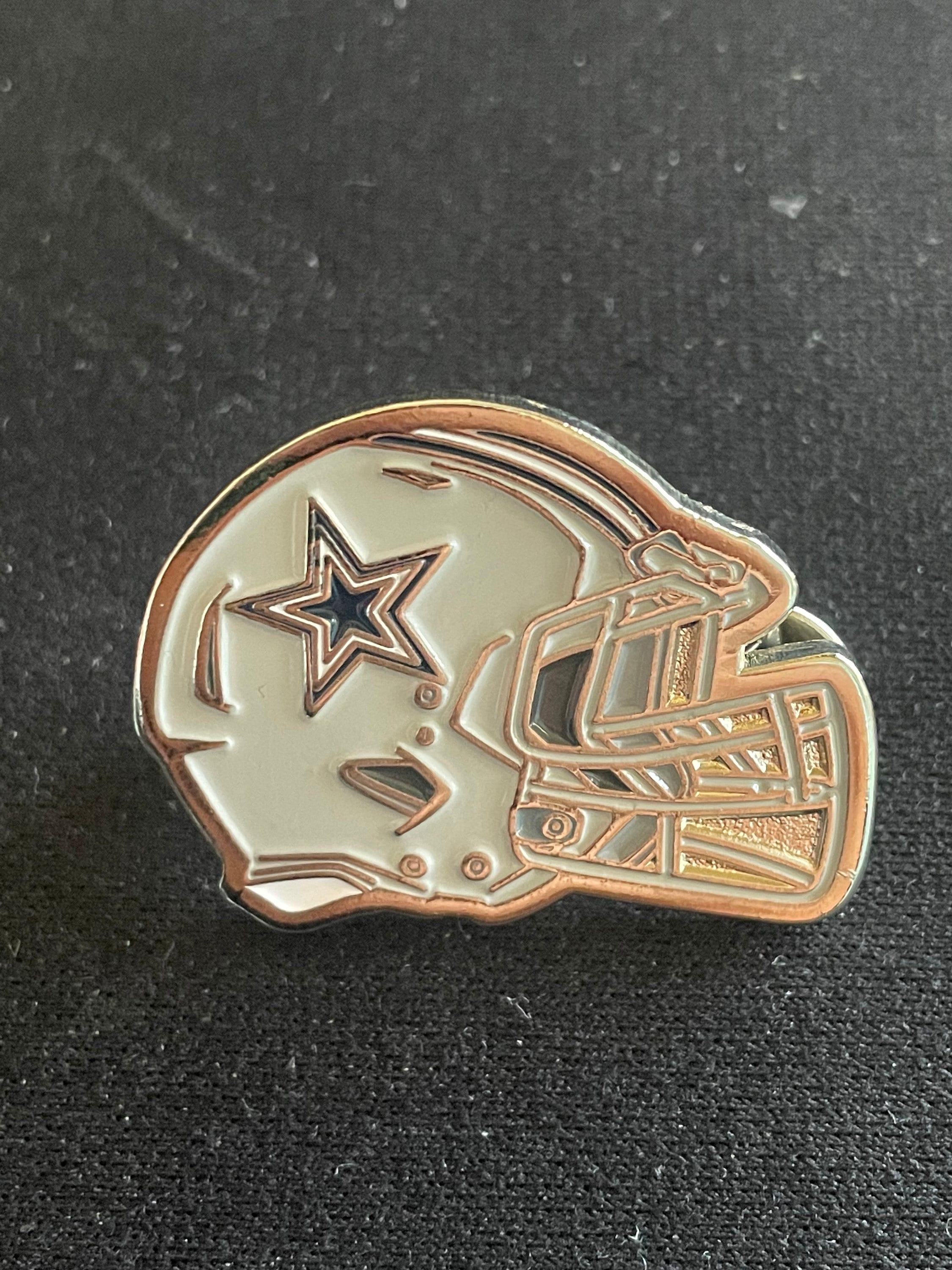 10 Pcs Dallas Cowboys Football Team Sport American Embroidered Patches Iron  or Sew for Jacket, Shirt, Cloth, Hat, Bag, Cap, Jeans 