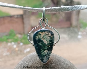 Handmade Moss Agate 925 Sterling Silver Pendant Necklace