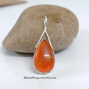 Baltic Amber Pendant In Sterling Silver, Baltic Amber Gemstone Pendant, Handmade Pendant Jewelry, Baltic Amber Jewelry Birthday Gifts DS785