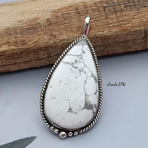 Howlite Silver Pendant Necklace, 925 Sterling Silver Pendant Necklace, Howlite Gemstone Pendant, Handmade Howlite Gemstone Jewelry For All