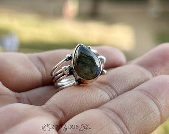 Handmade Pear Labradorite Ring: 925 Sterling Silver Band