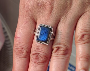 Handmade Labradorite Ring, Sterling Silver Ring For Her, Boho Gemstone Jewelry