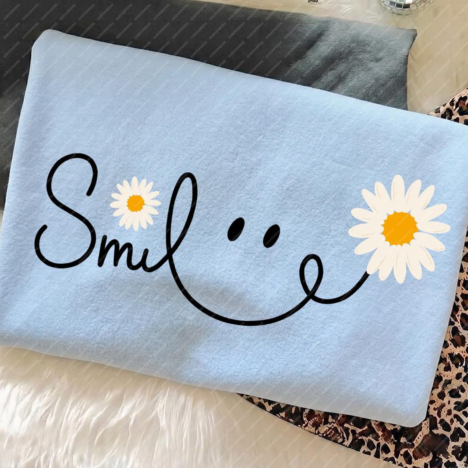 Smiley Daisy Png, Happy Face Bow Png, Emoji Smile Sign Png ...