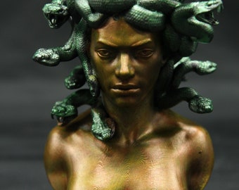 Exceptionnel buste Medusa en résine - SUR COMMANDE