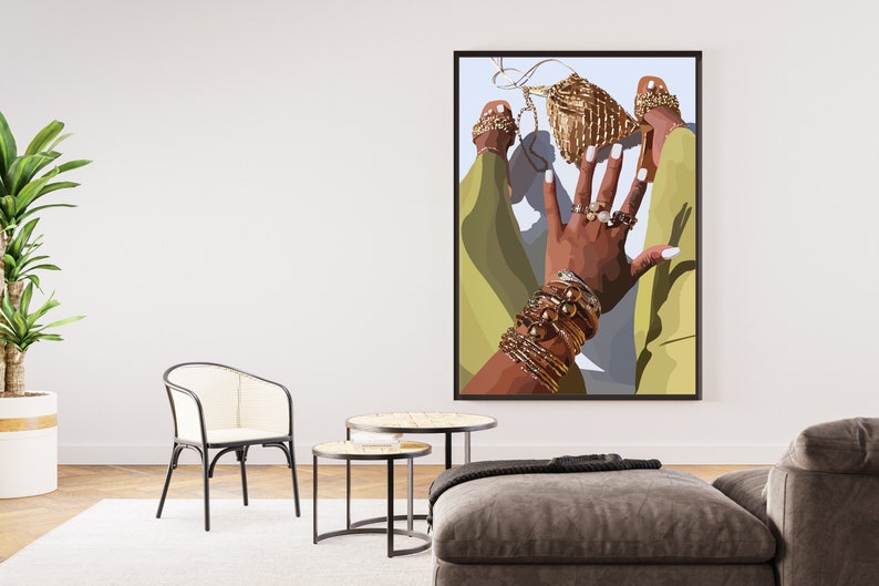 K&ouml;nnte beinhalten: Eine gerahmte Illustration einer Hand und F&uuml;&szlig;e, die goldenen Schmuck und Sandalen tragen. Die Hand ist mit mehreren Armb&auml;ndern und Ringen verziert, w&auml;hrend die F&uuml;&szlig;e goldene Sandalen tragen. Der Hintergrund ist hellblau.