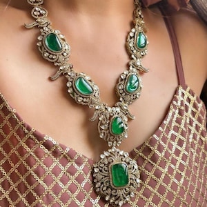 Sabyasachi Inspired Emerald Green Victorian Necklace Set/Pakistani Indian Jewelry/Green Kundan Necklace/Punjabi Jewelry