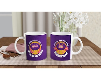 Bring Me Coffee Mug: Rolig tecknad keramikmugg - 33 cl