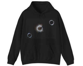 Sudadera con capucha unisex Heavy Blend™ Eclipse 2024