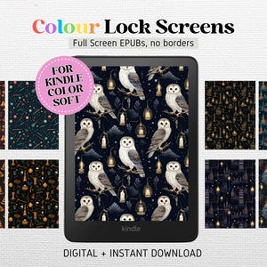 Pode incluir: Um conjunto de 10 telas de bloqueio digitais para Kindle com corujas, estrelas e outros elementos mágicos. As telas são projetadas para serem de tela cheia e sem bordas. O texto "FOR KINDLE COLOR SOFT" é exibido em um círculo rosa.