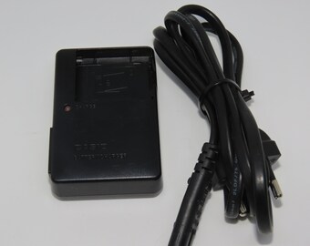 Casio Model BC-81L Lithium-Ion Battery Charger for Casio Exilim Camera