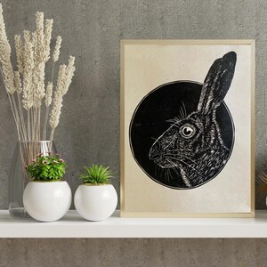 Lepus - Le lièvre - sur papier Lokta - Linogravure découpée et polie à la main | oeuvres d'art murales | coupe lino | impression d'art