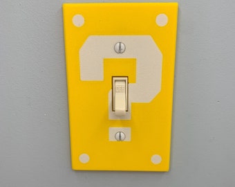 Question Block SINGLE Light Switch Cover | Super Mario Room Wall Plate - nintendo video game decor kids bedroom idea game room gift