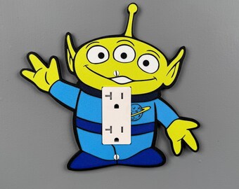 Housse pour prise de courant GFI Alien Toy Story | Décoration de chambre d'enfants de style Pixar | Plaque murale personnalisée | Pépinières | chambre de bébé | Andy #2
