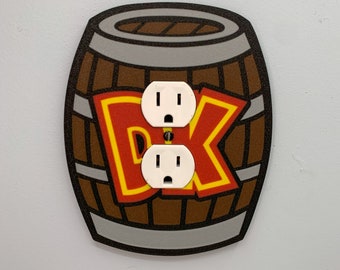 Couverture de Donkey Kong | Assiette murale pour chambre Super Mario - Décoration de jeu vidéo Nintendo, idée pour chambre d'enfants, cadeau pour salle de jeux