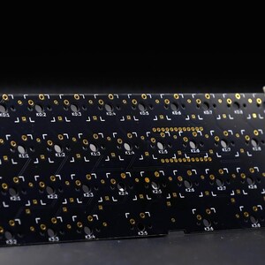 Tanuki 40 Percent DIY Mechanical Staggered Unibody Keyboard PCB afbeelding 15