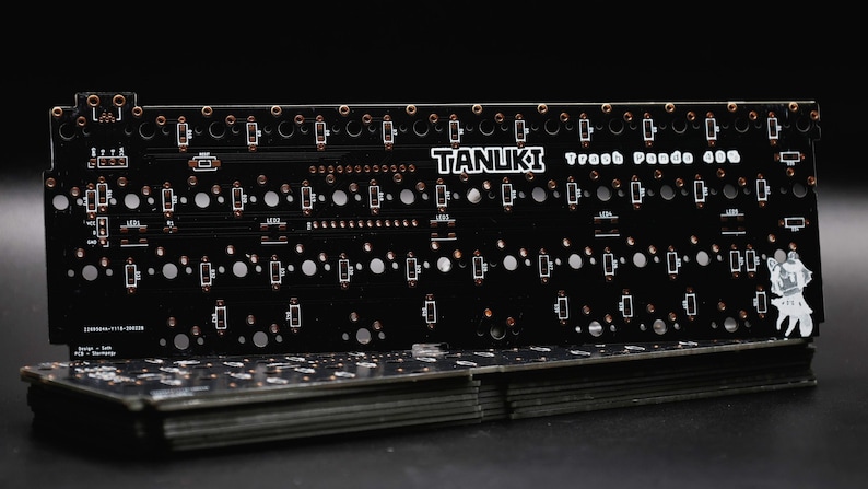Tanuki 40 Percent DIY Mechanical Staggered Unibody Keyboard PCB afbeelding 1