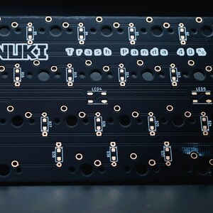 Tanuki 40 Percent DIY Mechanical Staggered Unibody Keyboard PCB afbeelding 11