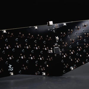 Placa de circuito impreso (PCB) para teclado mecánico ergonómico Smallice Alice 40% pre-soldada. imagen 7