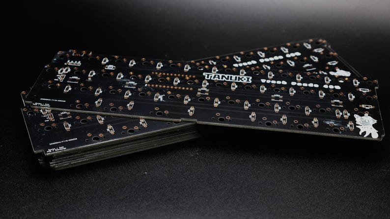 Tanuki 40 Percent DIY Mechanical Staggered Unibody Keyboard PCB afbeelding 6