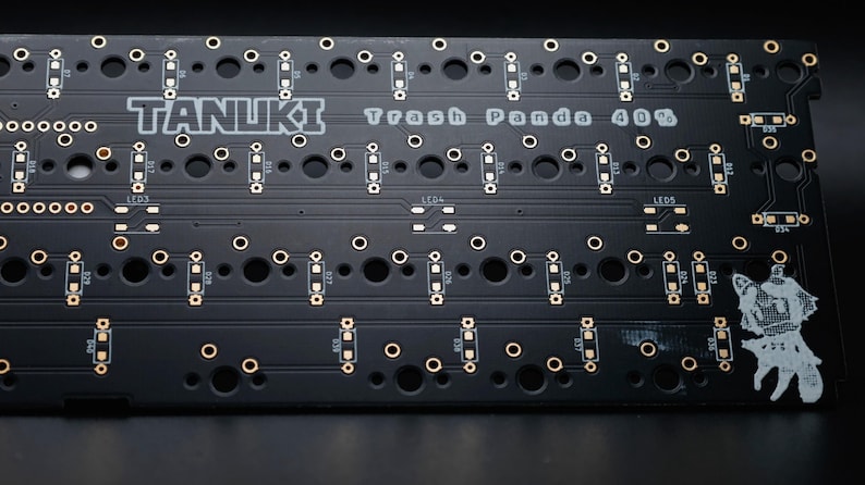 Tanuki 40 Percent DIY Mechanical Staggered Unibody Keyboard PCB afbeelding 12