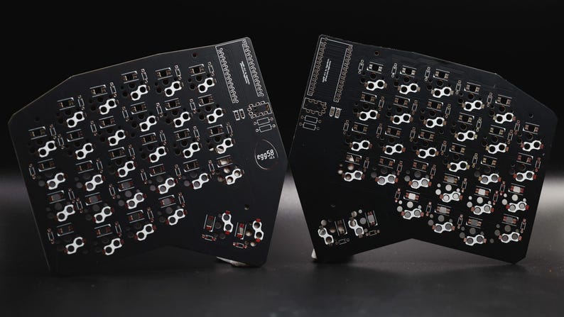 Egg58 Hotswap Choc DIY Mechanical Ergonomic Split Keyboard PCB Set with Plates Black