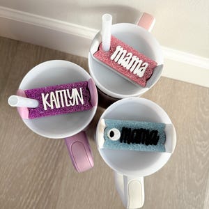 Placa con nombre para vaso Stanley brillante, 40 oz, 30 oz, placa con nombre personalizada para tapa de vaso Quencher H2.0 SOLAMENTE