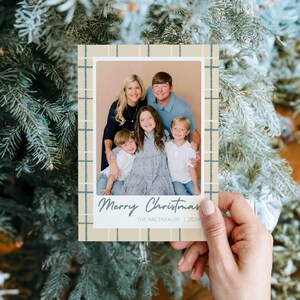 Photo Christmas Card Template , Editable Simple Holiday Card Printable, Christmas Family Photo, Green Plaid Design, Instant Download