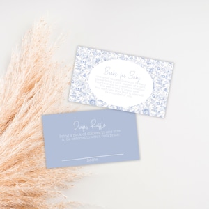 Babyshowerspellen, luierloterij, boeken voor baby, blauwe chinoiserie vintage bloemen babyshower, insteekkaarten uitnodigingskaart, downloadbare kaarten