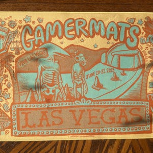 Tappetino da gioco FUZZY Lemon Cream GAMERMATS X SABERTOOTH Las Vegas!