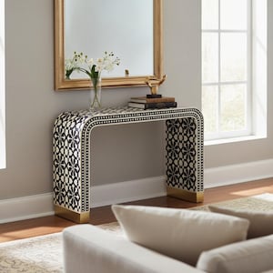 Mesa consola artesanal con incrustaciones de hueso, soporte de TV geométrico marroquí