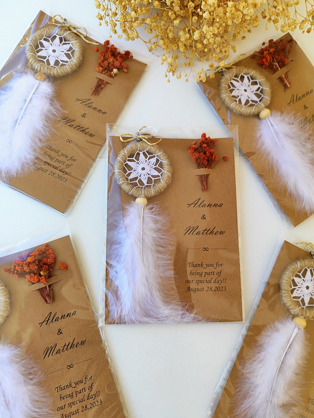 Mini Dreamcatcher Keychain Unique Favors for Guest, Boho Wedding Bridal