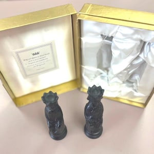 Vintage WEDGWOOD Basalt King And Queen CHESS PIECES.  Excellent Condition. No Chips, No Cracks, No Breaks. Great Gift