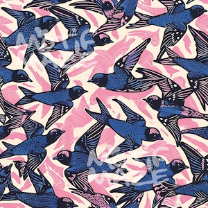 Op de afbeelding: Een naadloos patroon met een herhalend ontwerp van blauwe en roze zwaluwen die in verschillende richtingen vliegen tegen een crèmekleurige achtergrond.