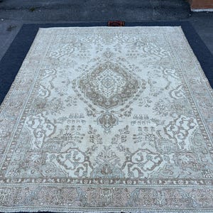 10x12 Turkish Rug, Oversized Oushak Rug, Floral Vintage Rug, Fadef Antique Rug, Neutral Area Rug, 10x12 Hand Woven Rug, Dining Room Rug
