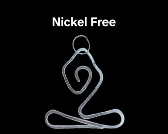 Wire Meditating Pose Ornament: Minimalist Yoga Suncatcher