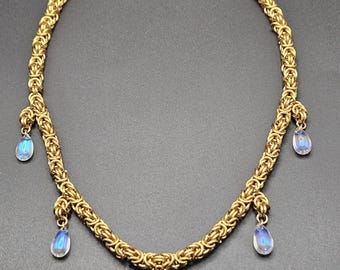 Medieval Chainmail Necklace – Handmade Byzantine Weave Armor-Inspired Chain for Cosplay, Festivals, and Renaissance Faires