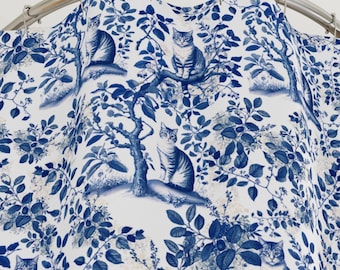 Blue Toile Cat Shower Curtain, French Country Chinoiserie Bathroom Decor, Cottagecore Farmhouse Style, Vintage Gift for Cat Lovers