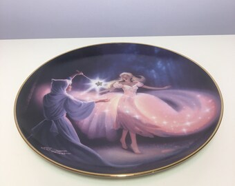 Franklin Mint Fairy Godmothers Magic by Kirk Heinert Limited Edition Plate with Gold Trim, 8”