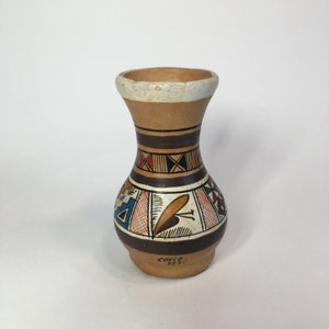 Vintage Cusco Peru Hand-Painted Pottery Vase: Incan Folk Art, 4&quot;