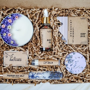 Organic gift box for her/Mother&#39;s Day gift basket/Warm & Cozy Relax set/Bath and Beauty kit/All Natural Soap Bar set/Handmade Organic Soap